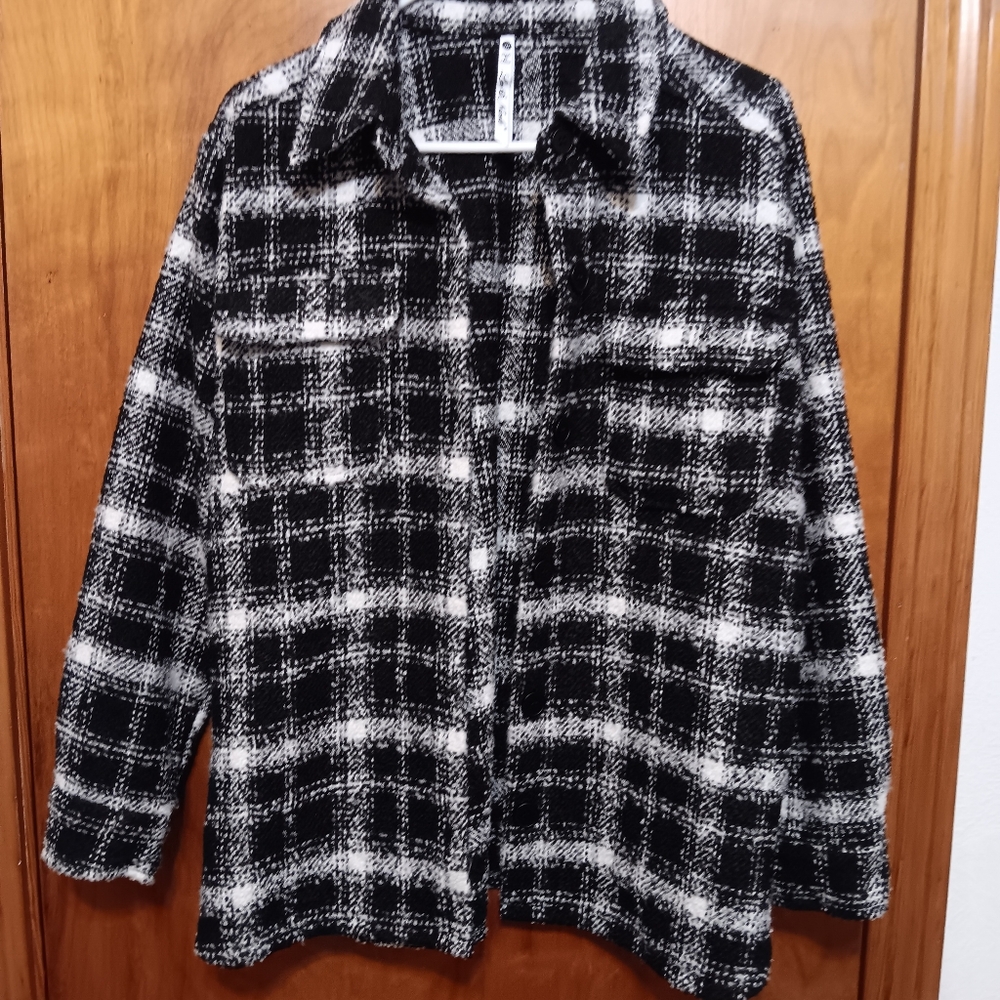 Leo & Nicole Sweater Jacket
